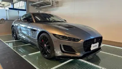 Jaguar F-Type Coup&eacute; 5.0 V8 450 CV aut Coup&eacute; R-Dynamic Black del 2023 usata a Reggio nell'Emilia