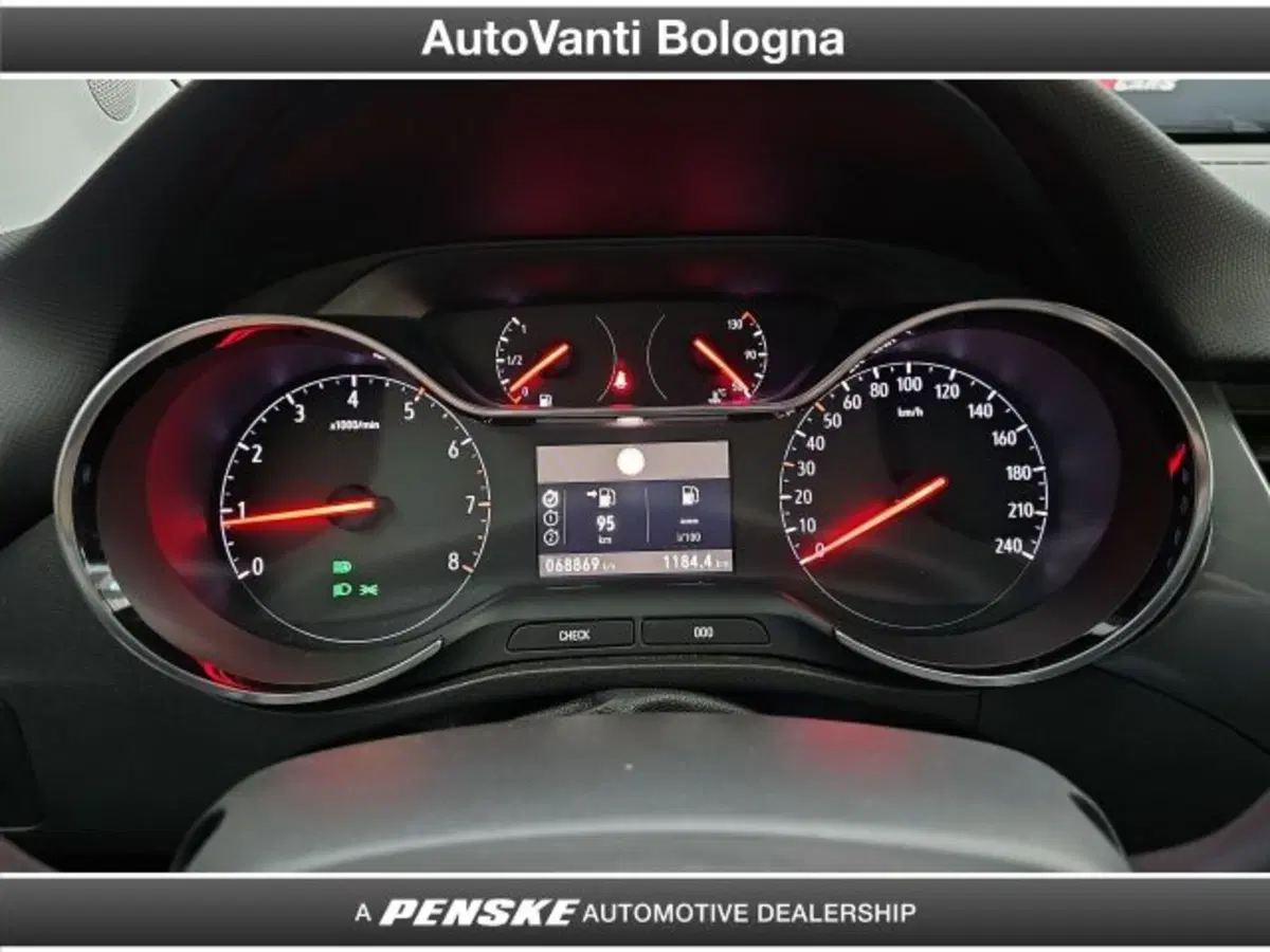 Opel Crossland usata a Bologna (14)