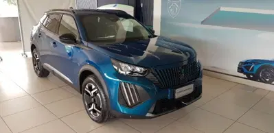 Peugeot 2008 1.2 puretech Allure s&amp;s 130cv eat8 nuova a Pordenone