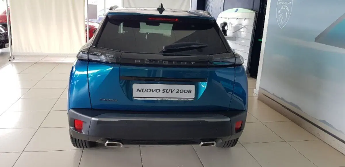 Peugeot 2008 nuova a Pordenone (5)