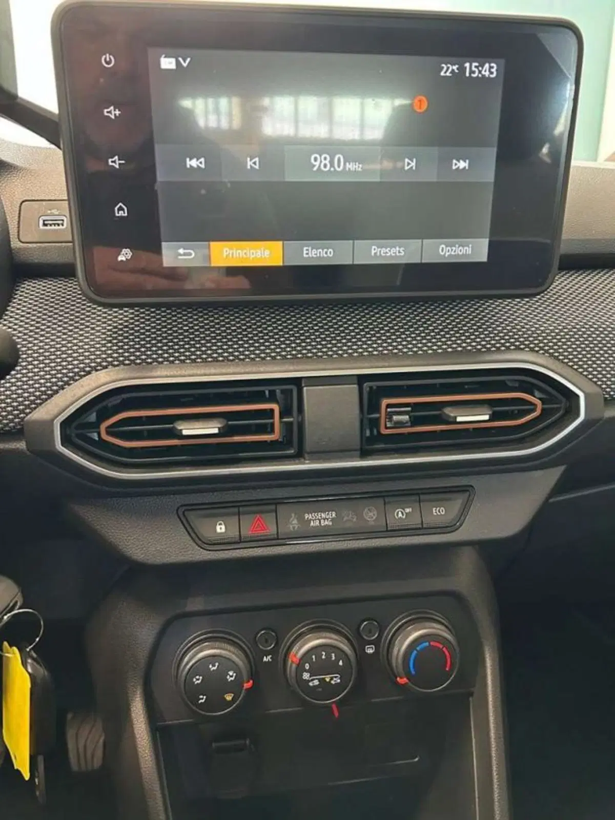 Dacia Sandero usata a Firenze (11)