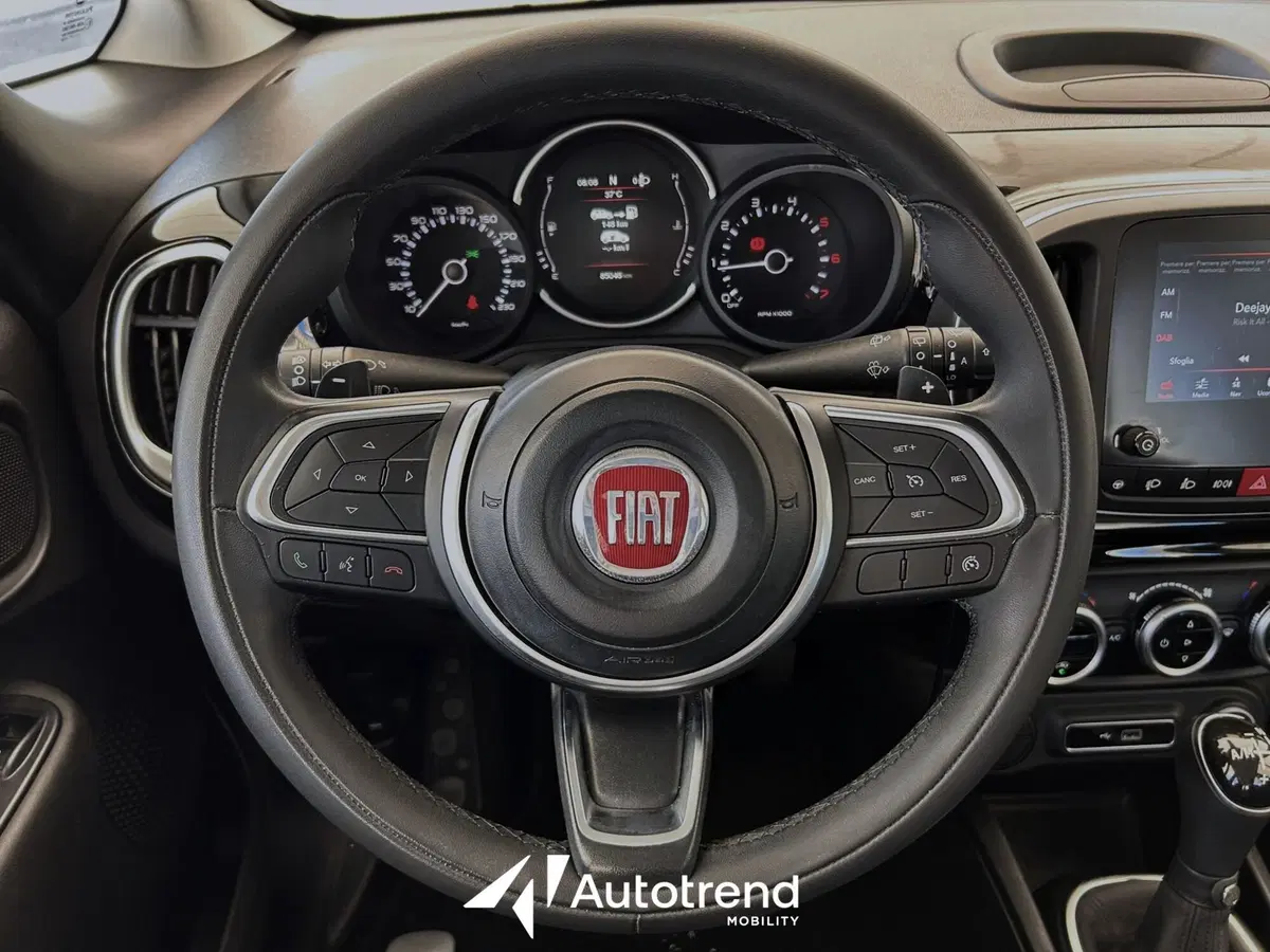 Fiat 500L usata a Bari (10)
