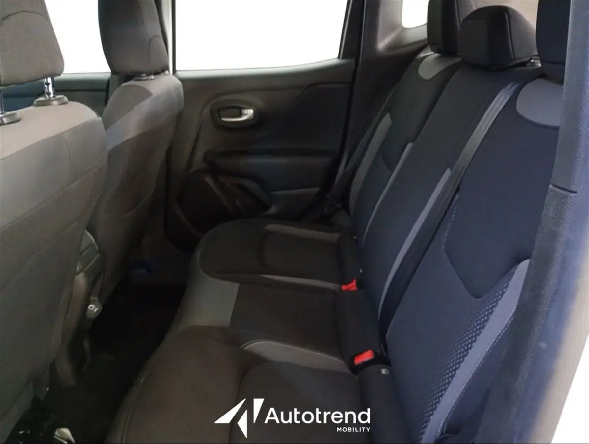 Jeep Renegade usata a Bari (15)