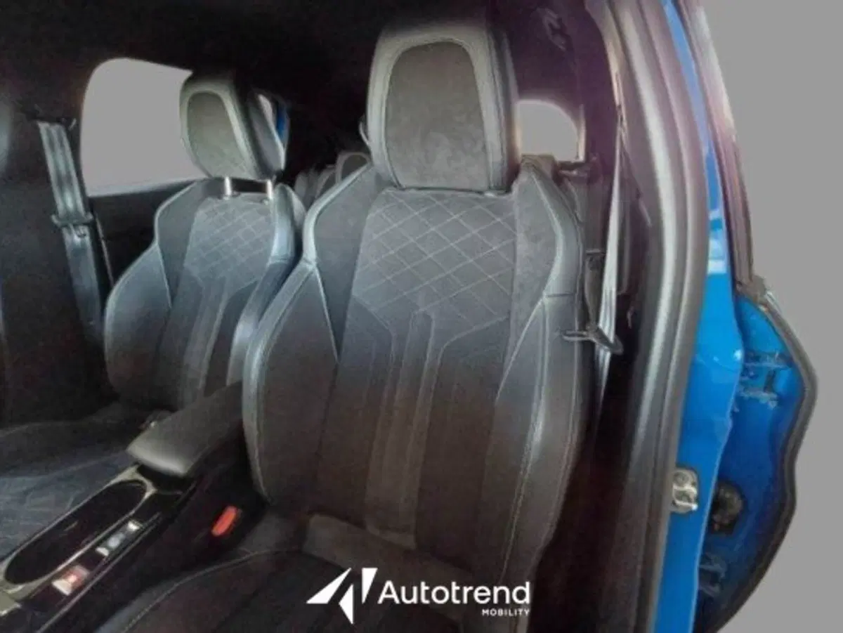 Peugeot 208 usata a Bari (14)