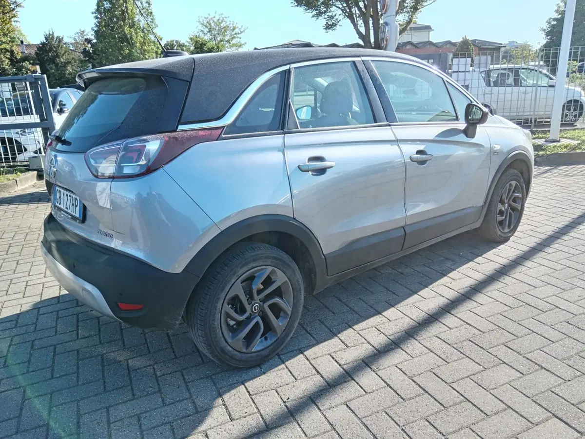 Opel Crossland X usata a Alessandria (4)