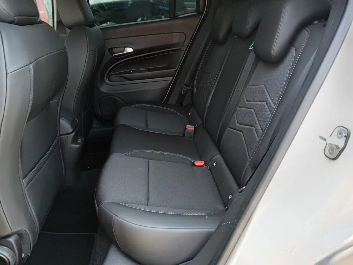 Jeep Avenger usata a Alessandria (13)