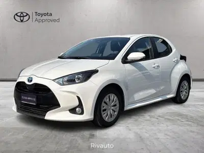 Toyota Yaris 1.5 Hybrid 5 porte Energy del 2022 usata a Como