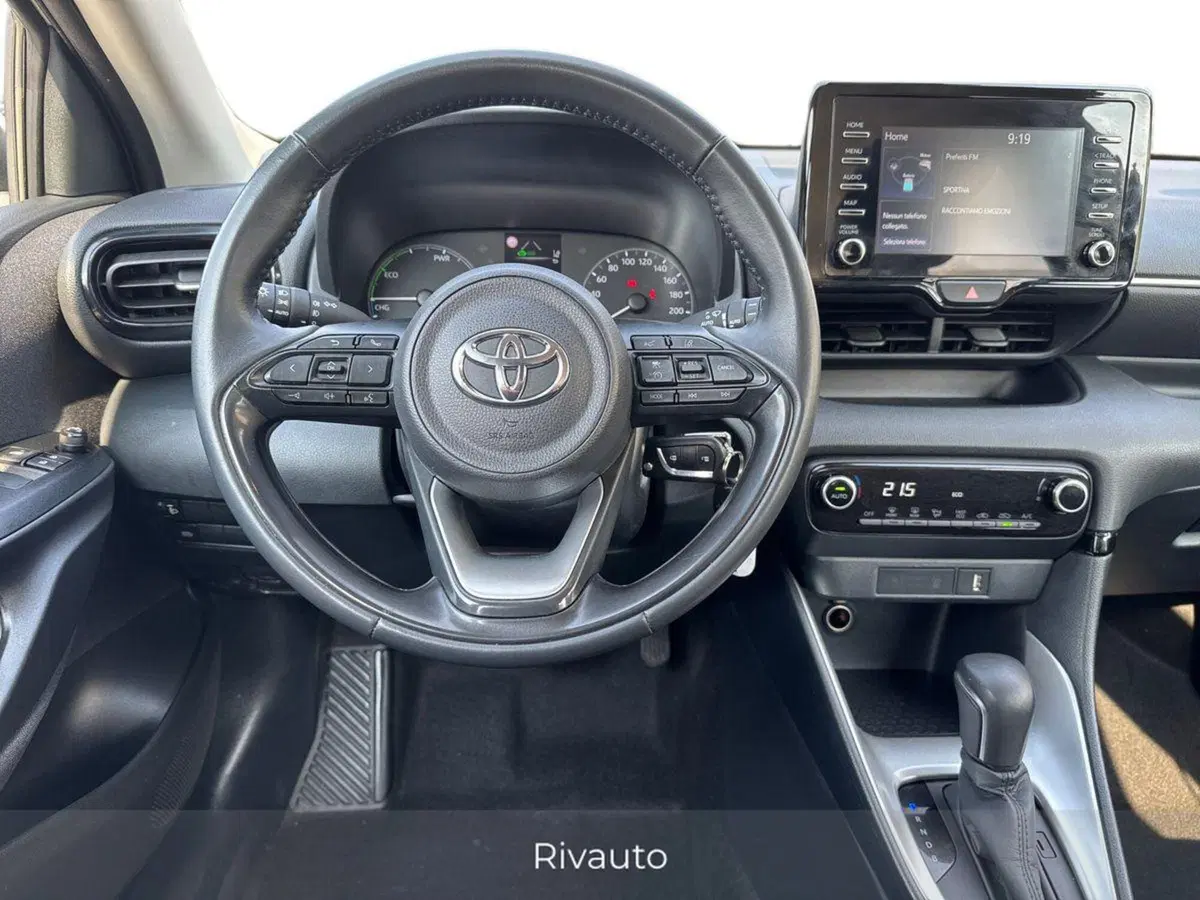Toyota Yaris usata a Como (8)