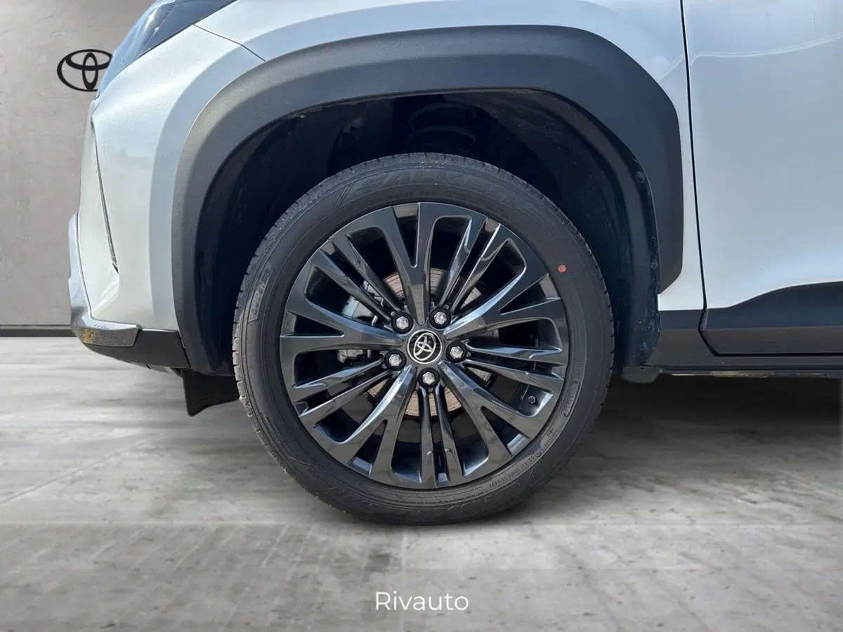 Toyota Yaris Cross usata a Como (15)
