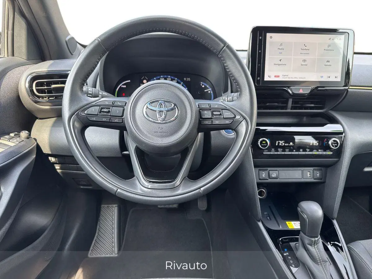 Toyota Yaris Cross usata a Como (8)