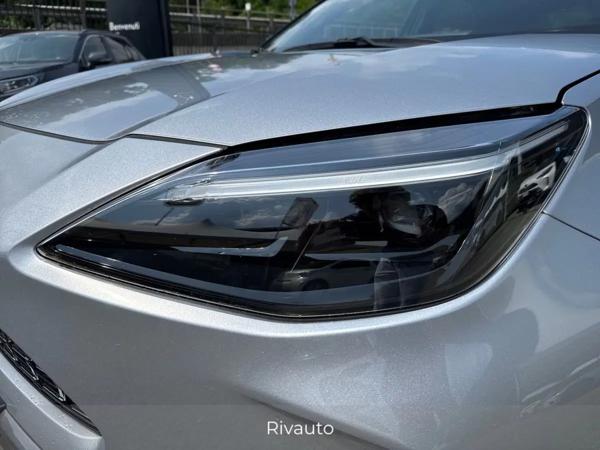 Toyota Yaris Cross usata a Como (14)