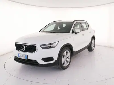 VOLVO Veicoli Commerciali XC40 XC40 N1 1.5 T2 Momentum Core geartronic my21 del 2022 usata a Roma