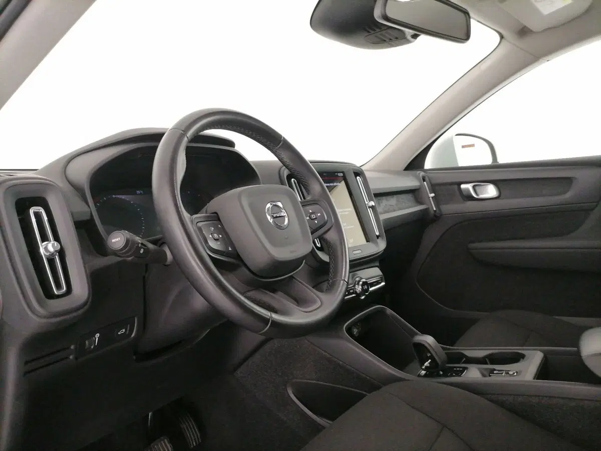VOLVO Veicoli Commerciali XC40 usata a Roma (11)