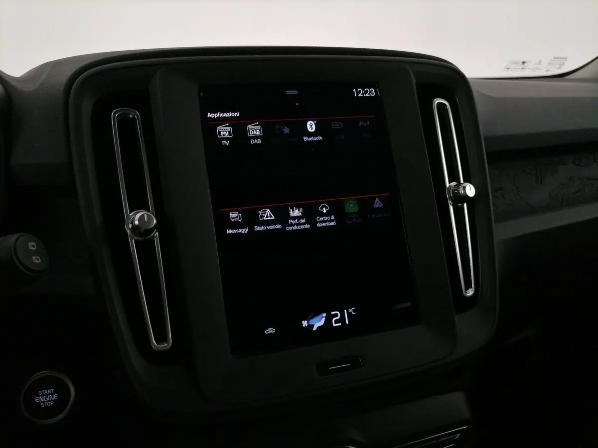 VOLVO Veicoli Commerciali XC40 usata a Roma (19)