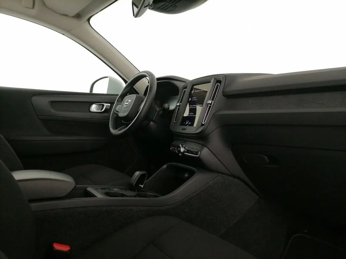 VOLVO Veicoli Commerciali XC40 usata a Roma (7)