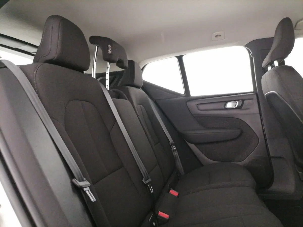 VOLVO Veicoli Commerciali XC40 usata a Roma (8)