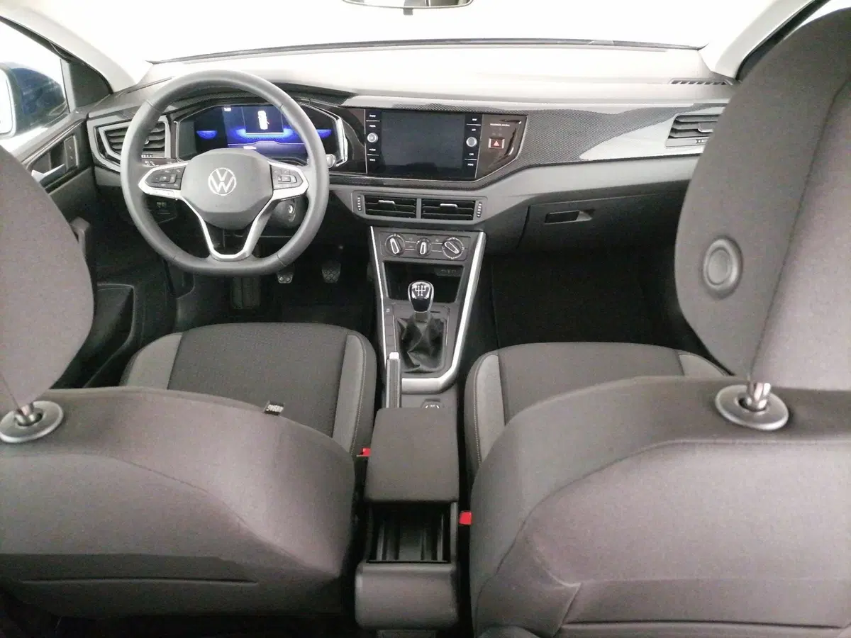 Volkswagen Taigo usata a Roma (9)