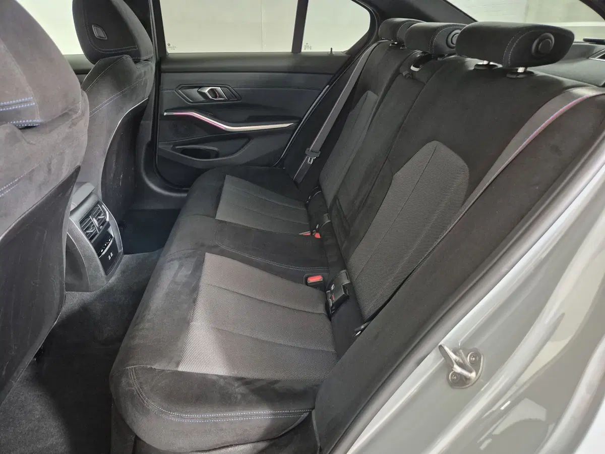BMW Serie 3 usata a Torino (8)
