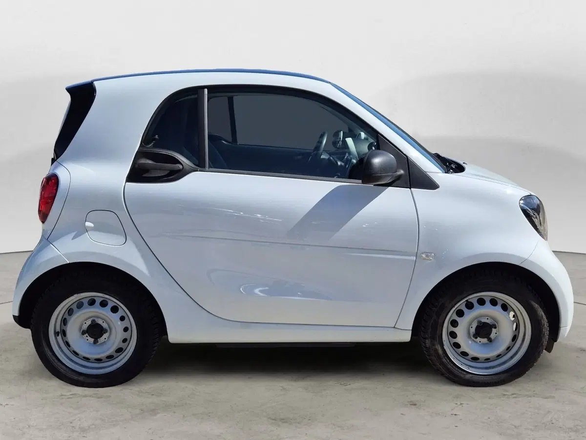 smart Fortwo usata  (5)