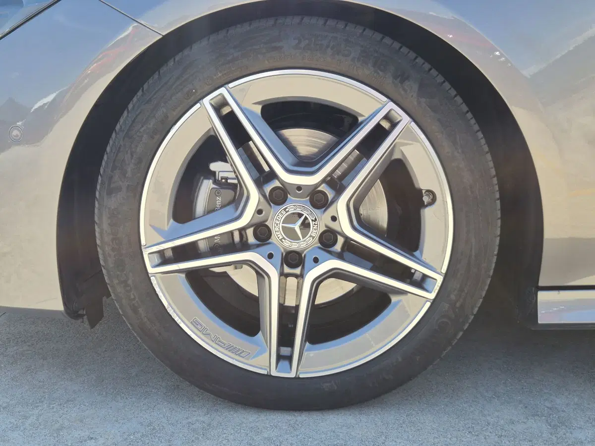 Mercedes-Benz CLA usata  (13)
