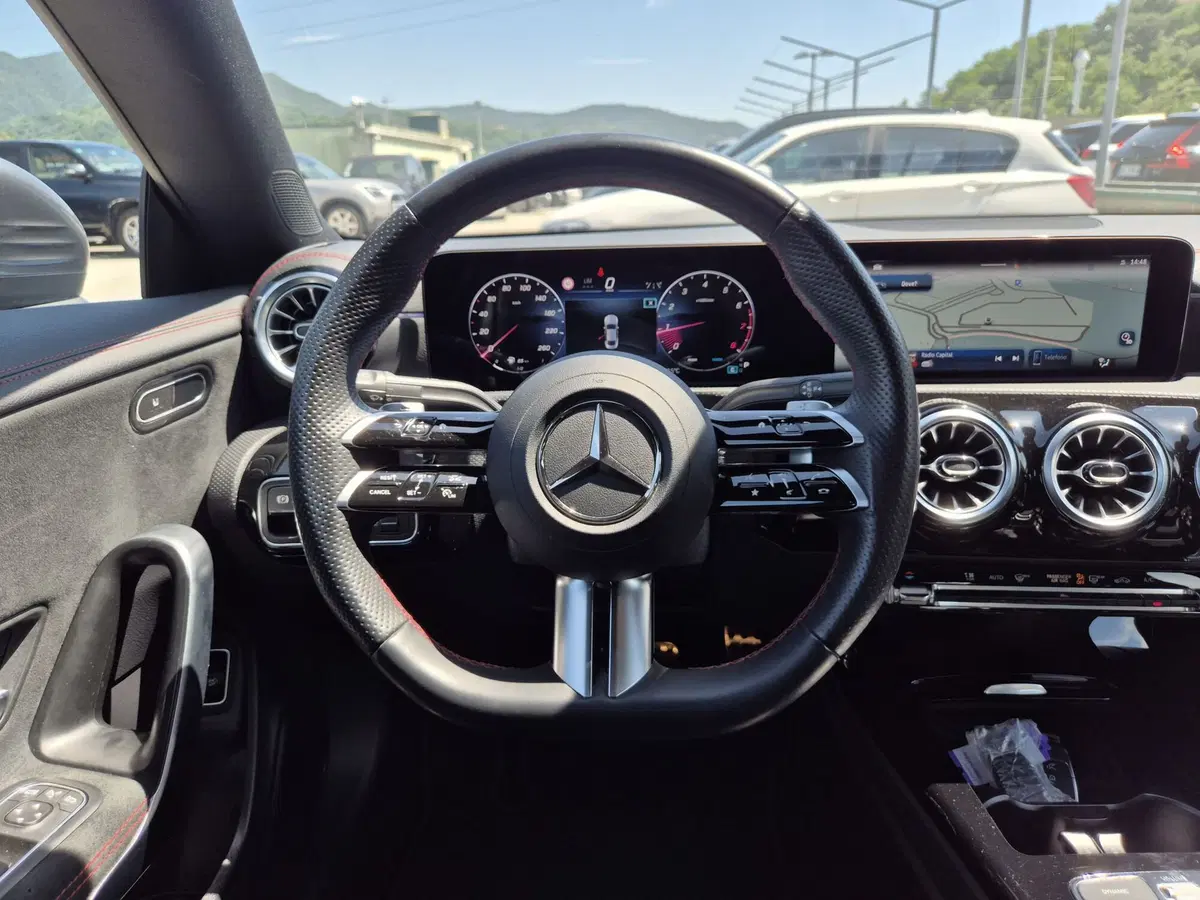 Mercedes-Benz CLA usata  (17)