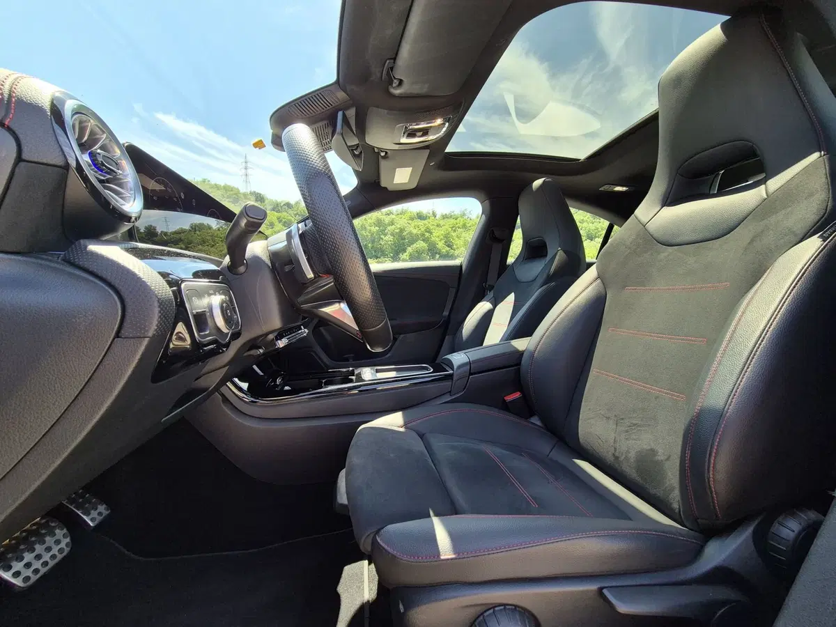 Mercedes-Benz CLA usata  (18)
