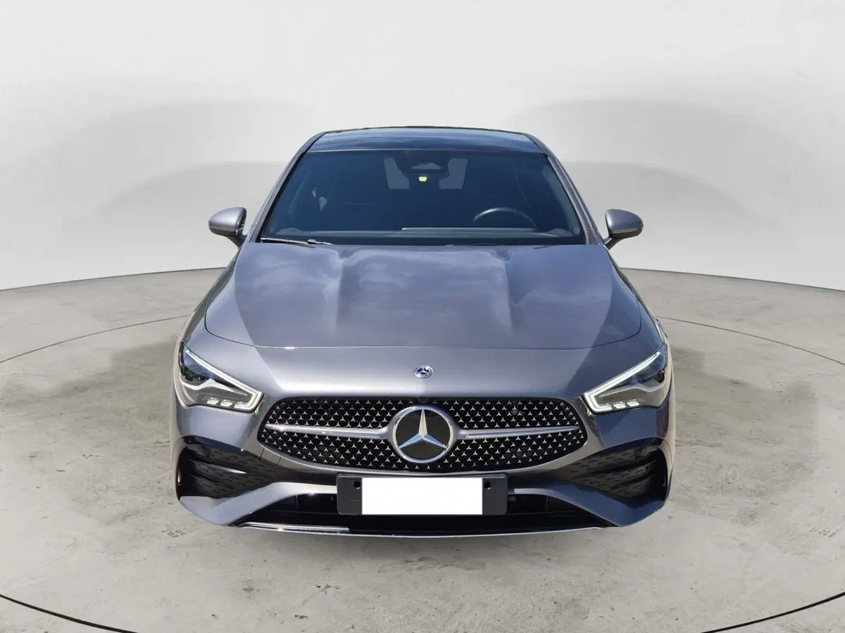 Mercedes-Benz CLA usata  (2)
