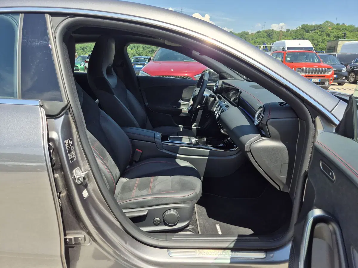 Mercedes-Benz CLA usata  (9)