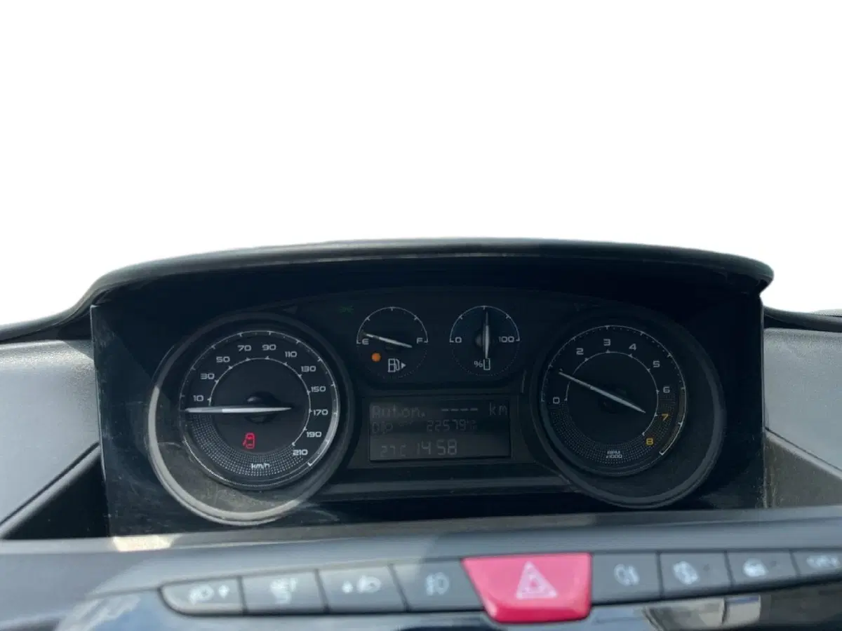 Lancia Ypsilon usata a Torino (14)