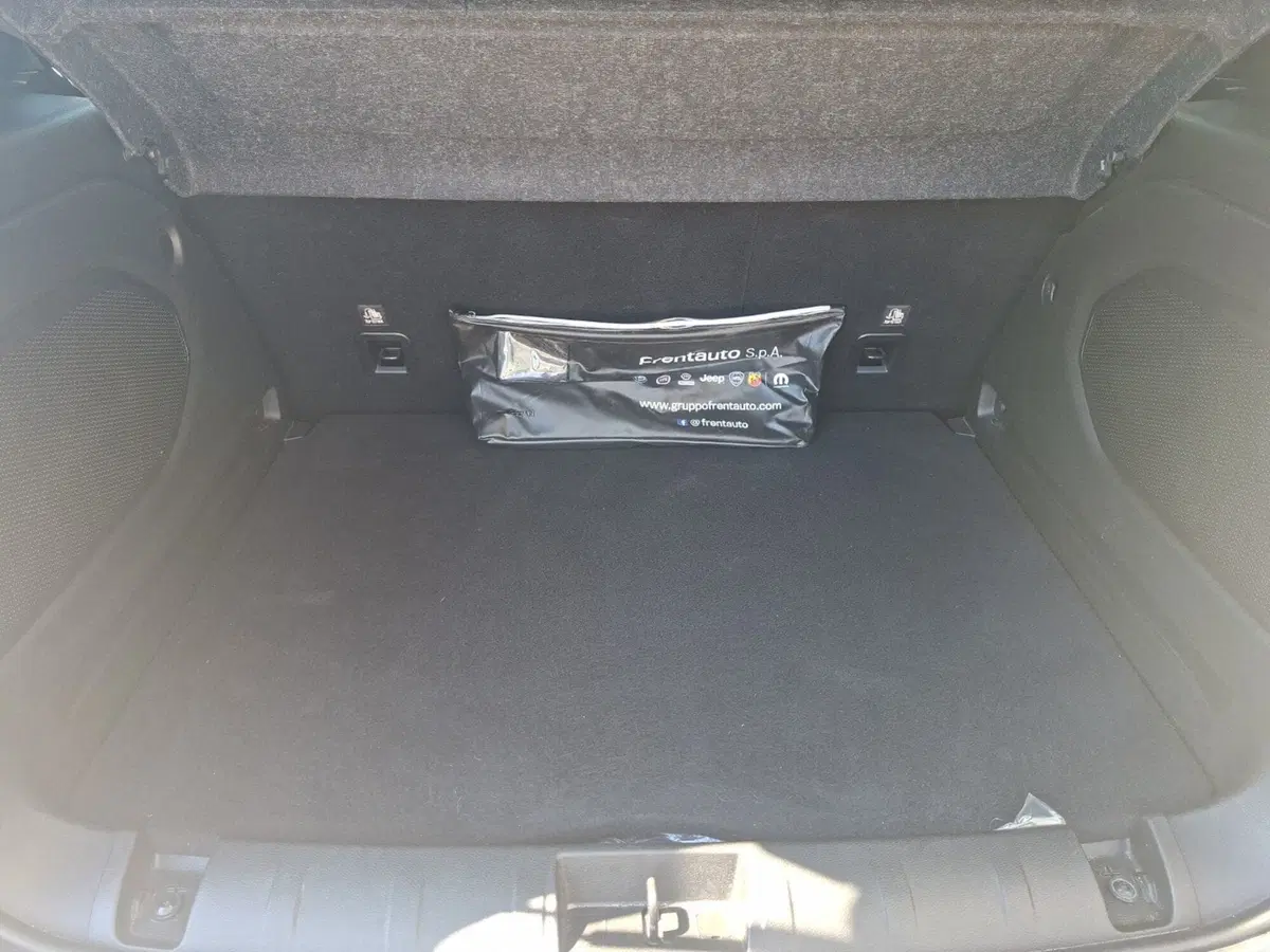 Jeep Renegade usata a Ancona (13)