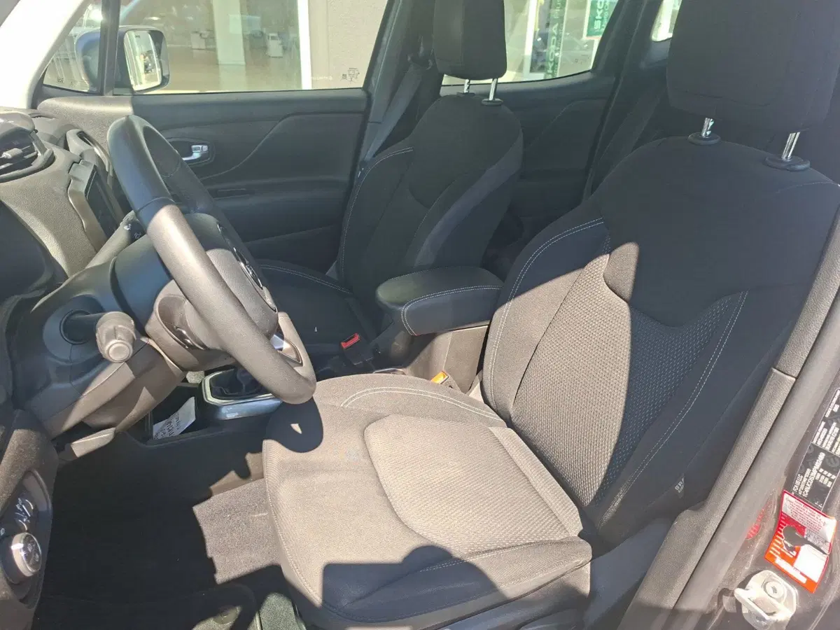 Jeep Renegade usata a Ancona (15)