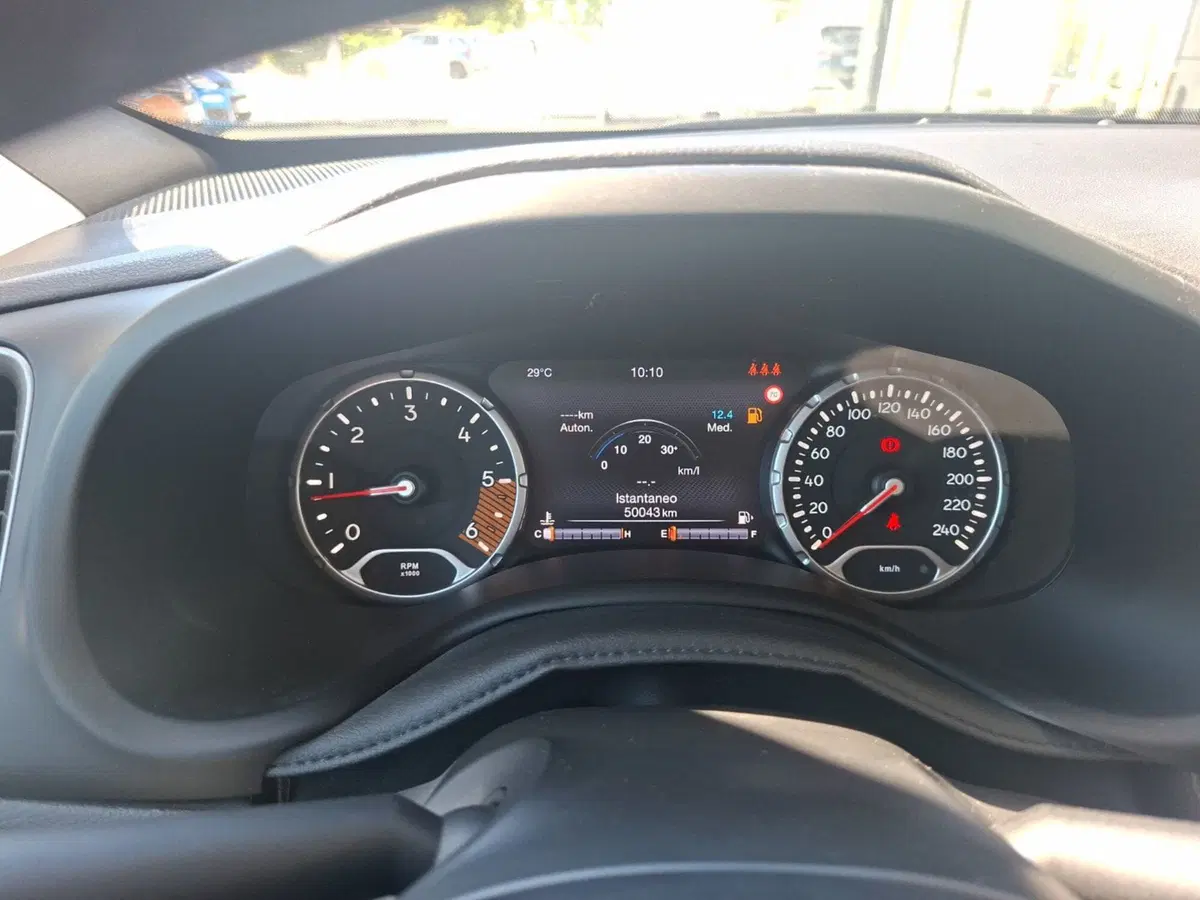 Jeep Renegade usata a Ancona (18)