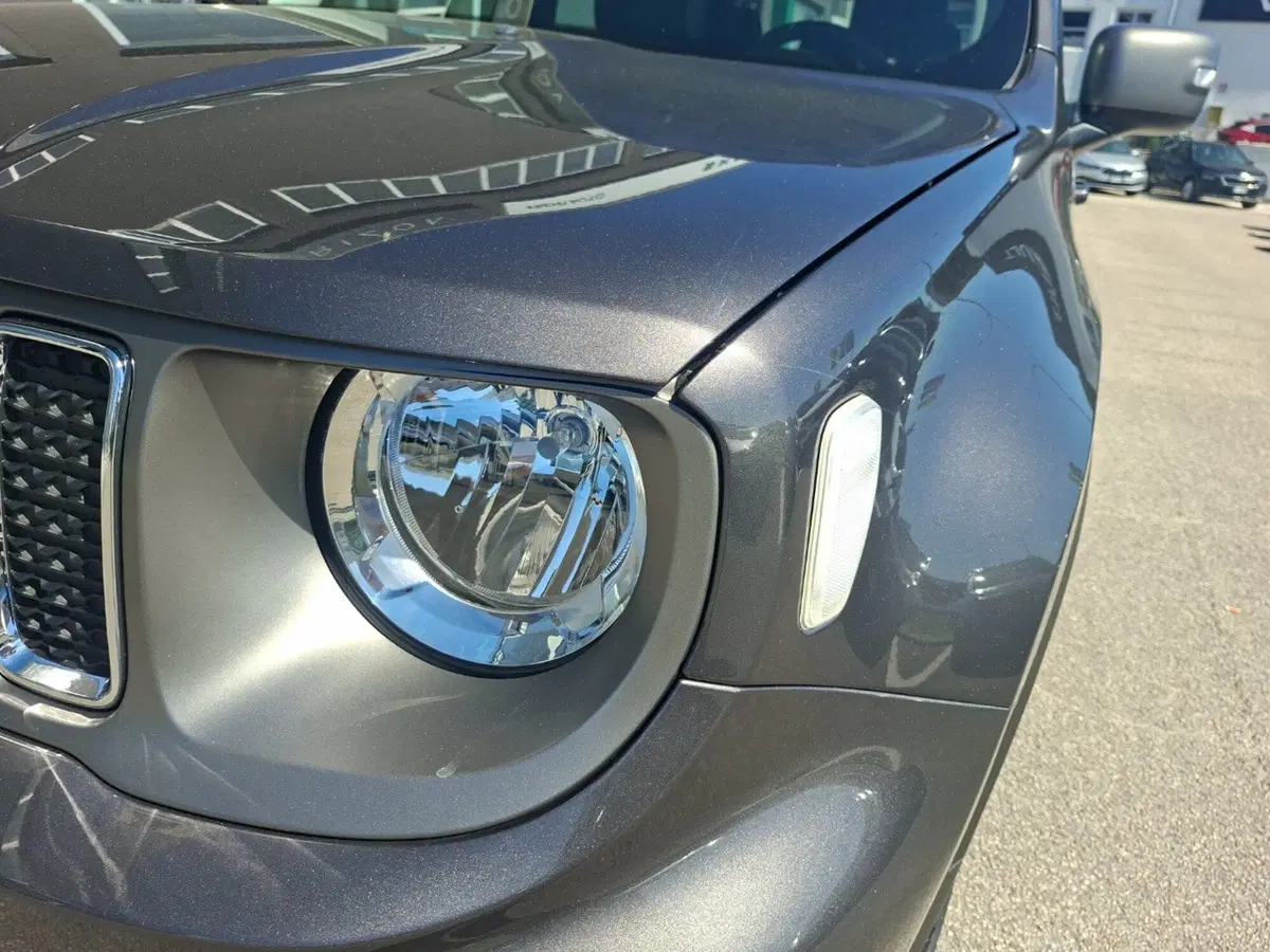 Jeep Renegade usata a Ancona (9)