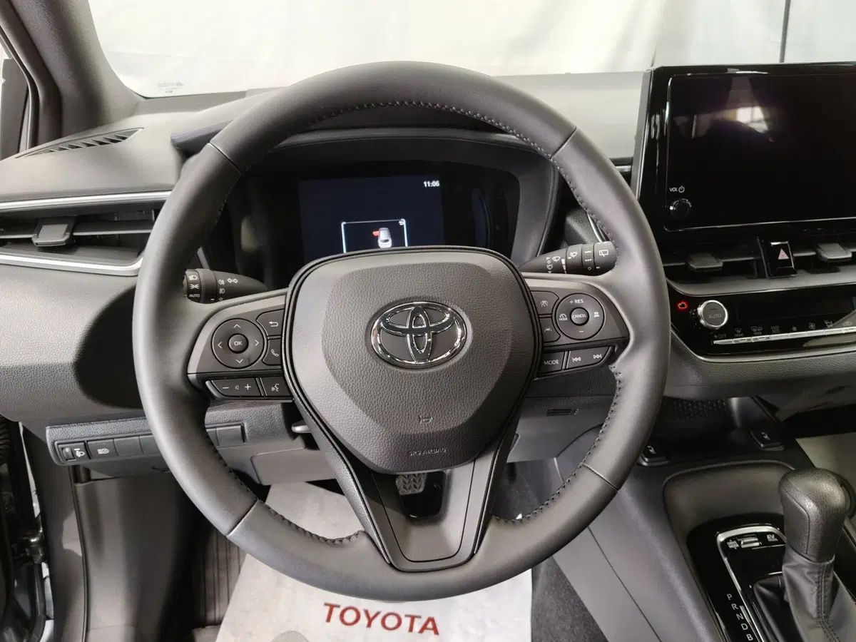 Toyota Corolla Touring Sports nuova a Roma (10)