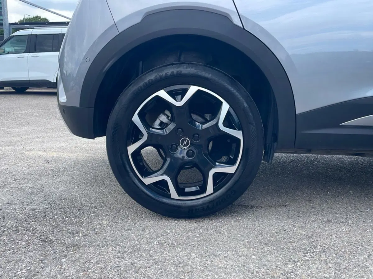 Opel Mokka usata a Bologna (9)