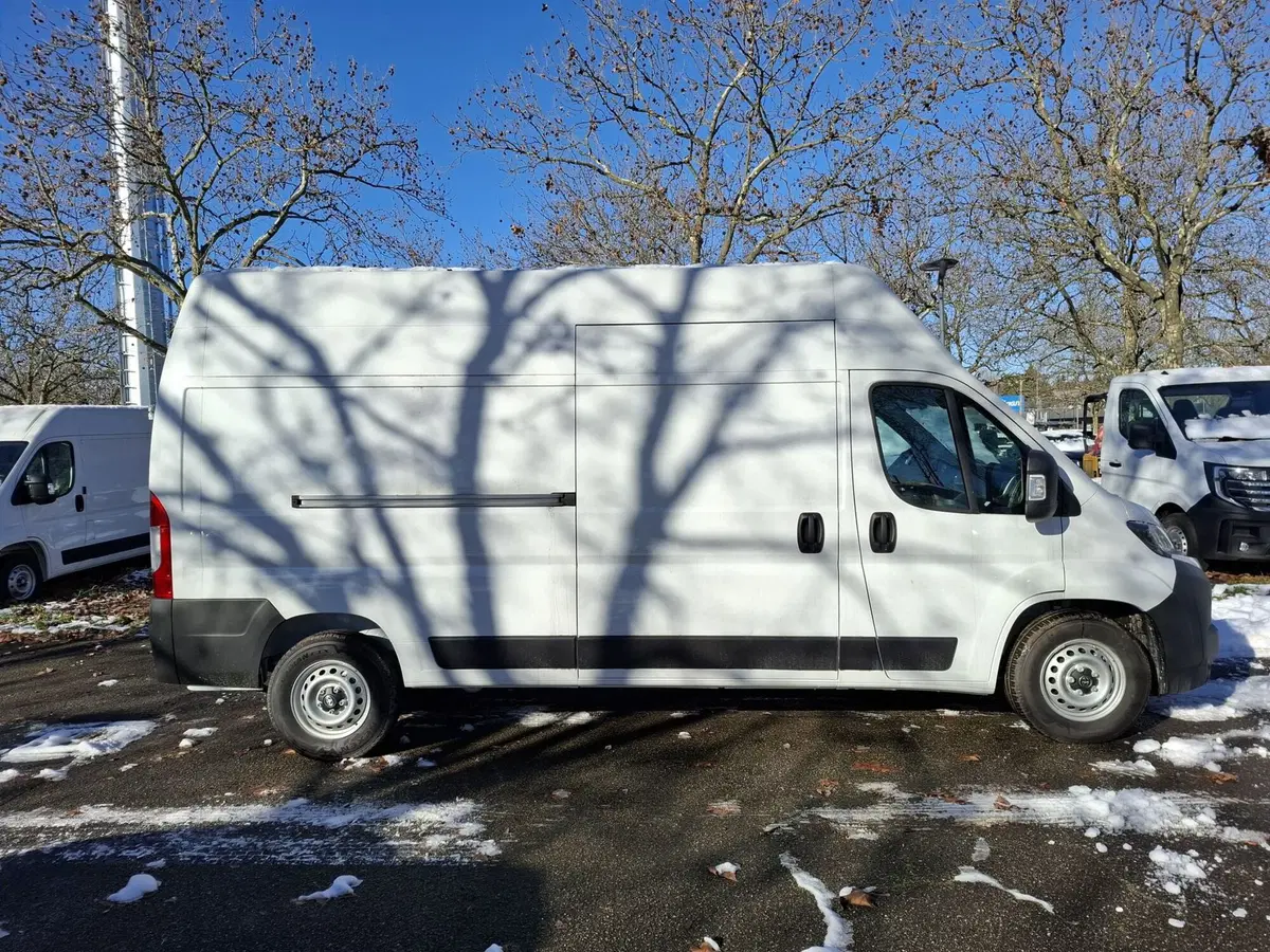Toyota Proace Max Furgone nuova a Bologna (3)