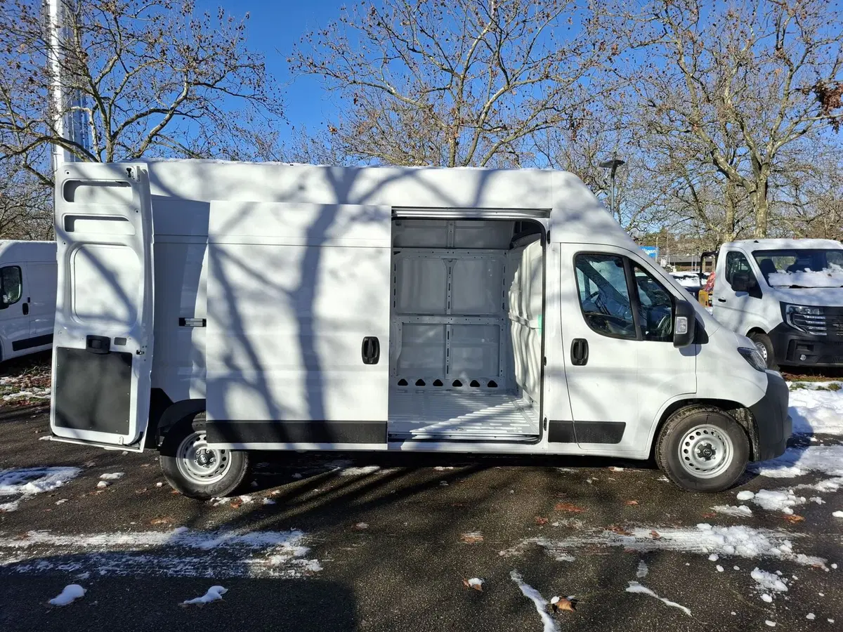 Toyota Proace Max Furgone nuova a Bologna (8)
