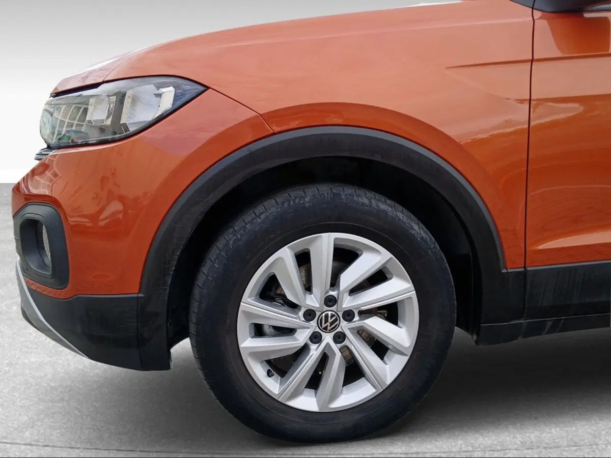 Volkswagen T-Cross usata a Siena (15)