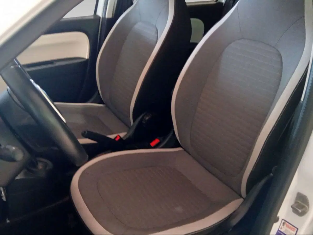 Renault Twingo usata a Siena (8)