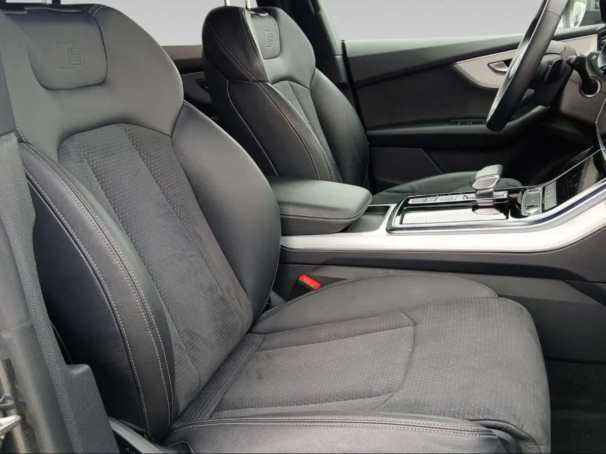 Audi Q8 usata a Firenze (13)
