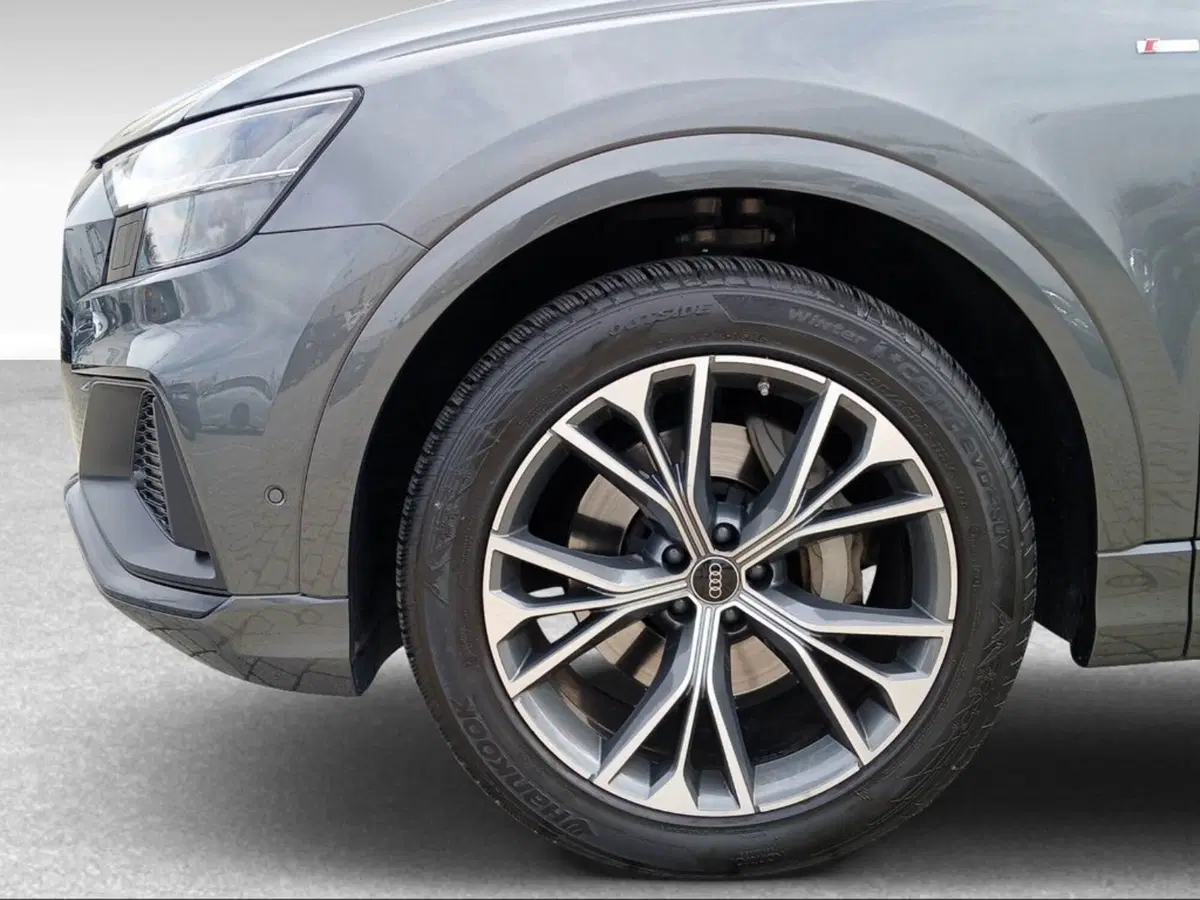 Audi Q8 usata a Firenze (16)