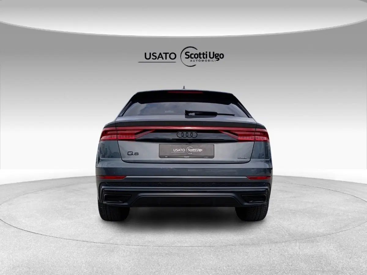 Audi Q8 usata a Firenze (5)