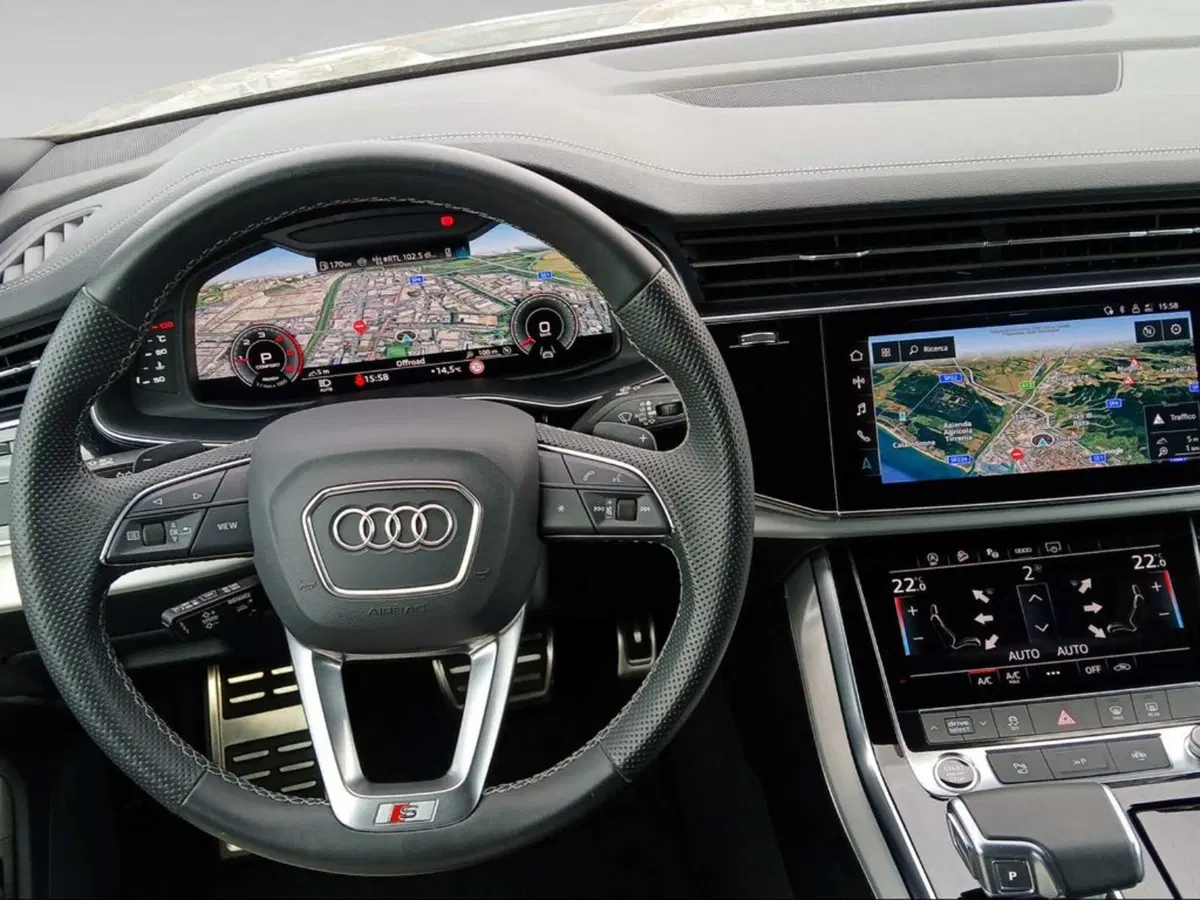 Audi Q8 usata a Firenze (9)