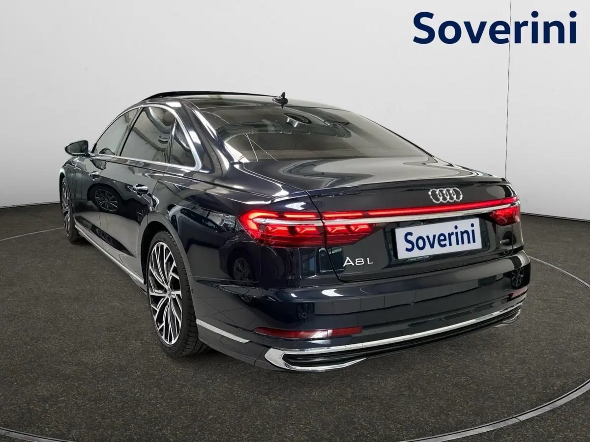 Audi A8 usata a Bologna (2)