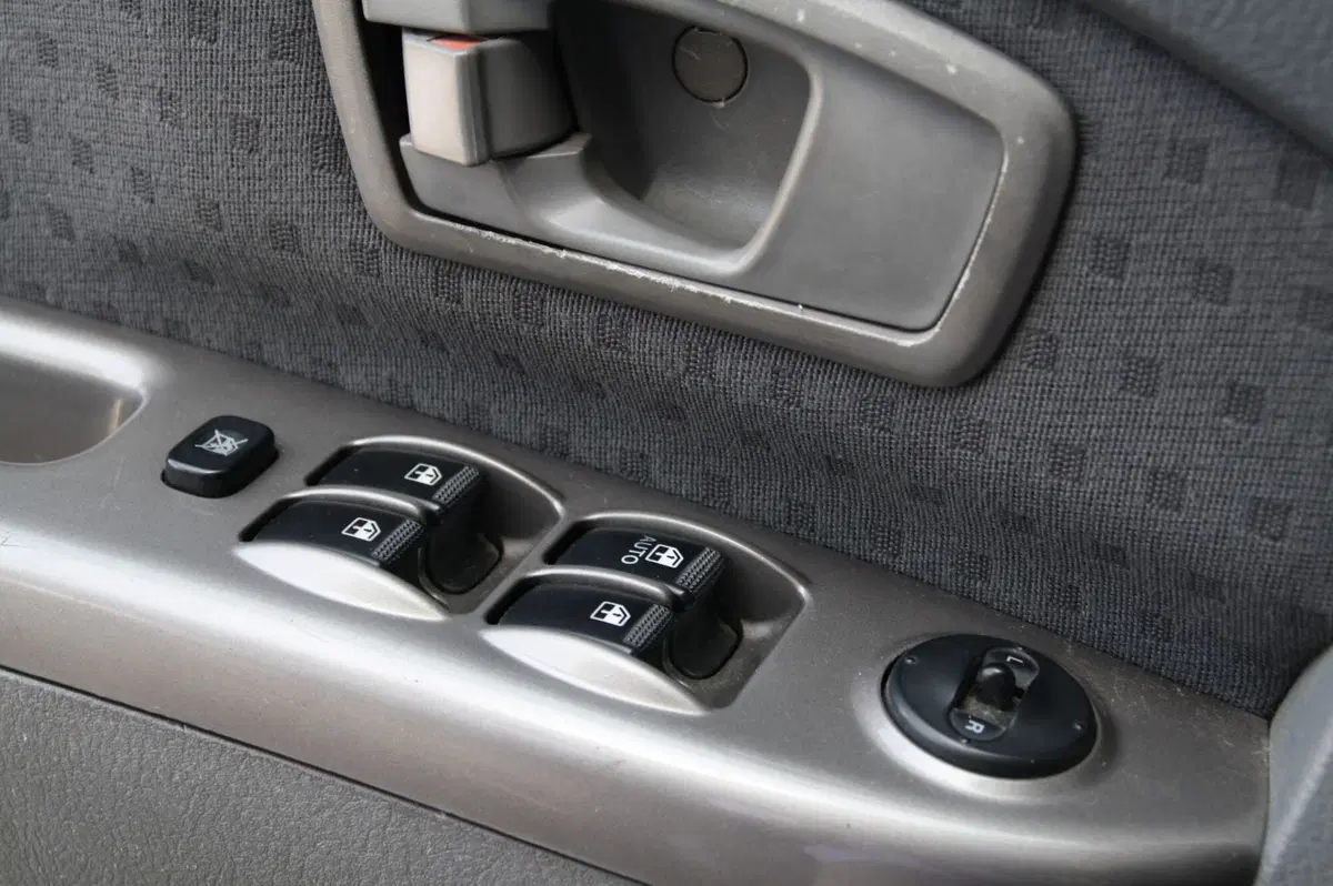 Kia Carens usata a Pordenone (11)