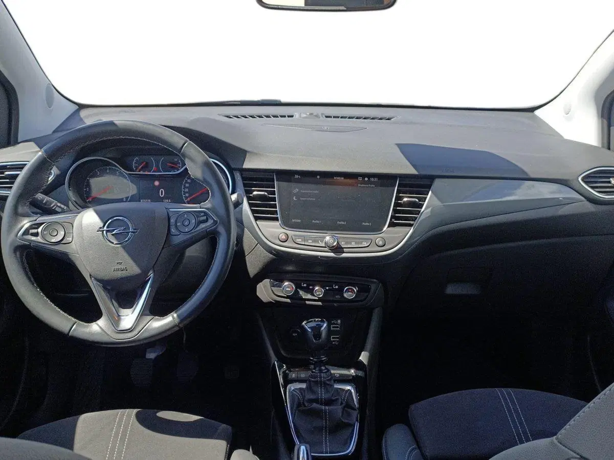 Opel Crossland usata a Bari (8)
