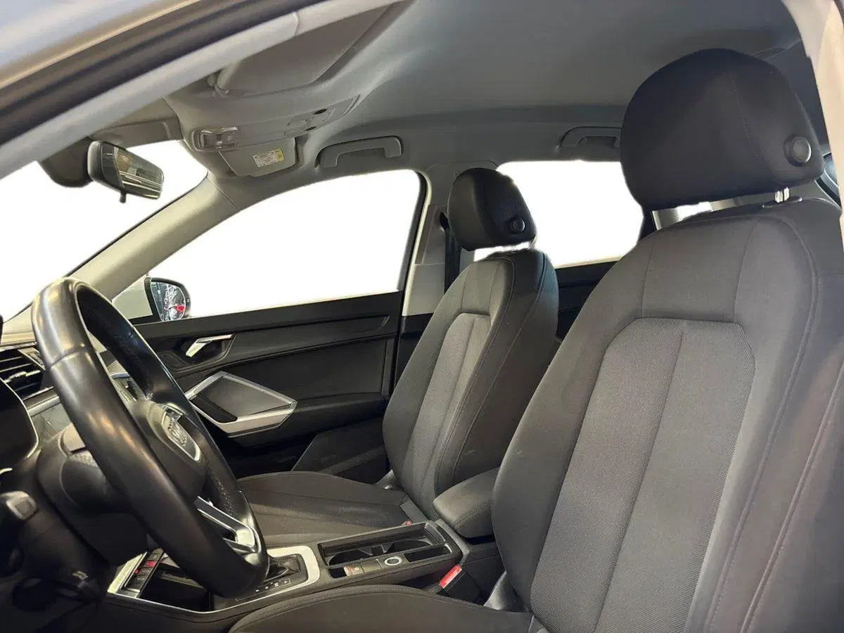 Audi Q3 Sportback usata a Pescara (11)
