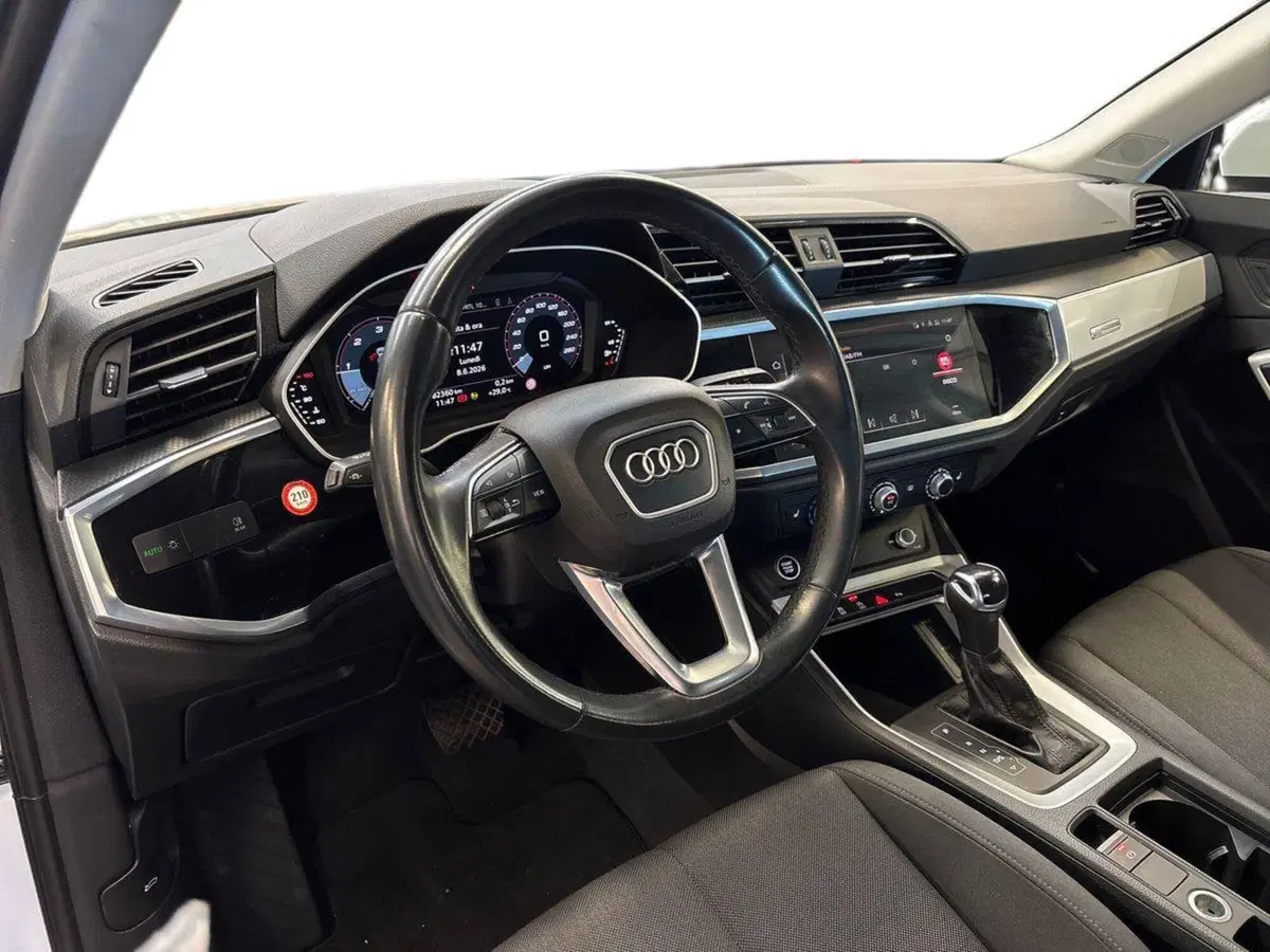 Audi Q3 Sportback usata a Pescara (8)