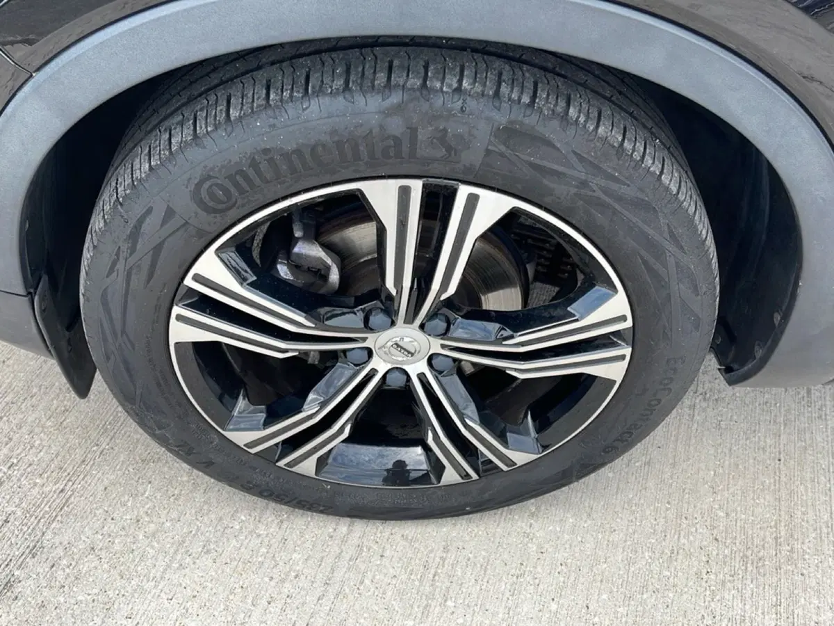 Volvo XC40 usata a Roma (9)