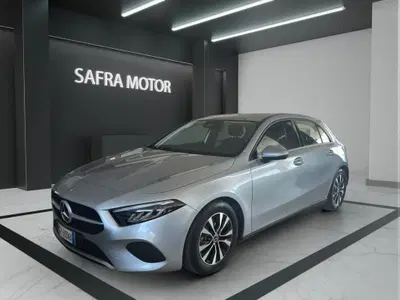 Mercedes-Benz Classe A 180 d Advanced auto del 2025 usata a Rende